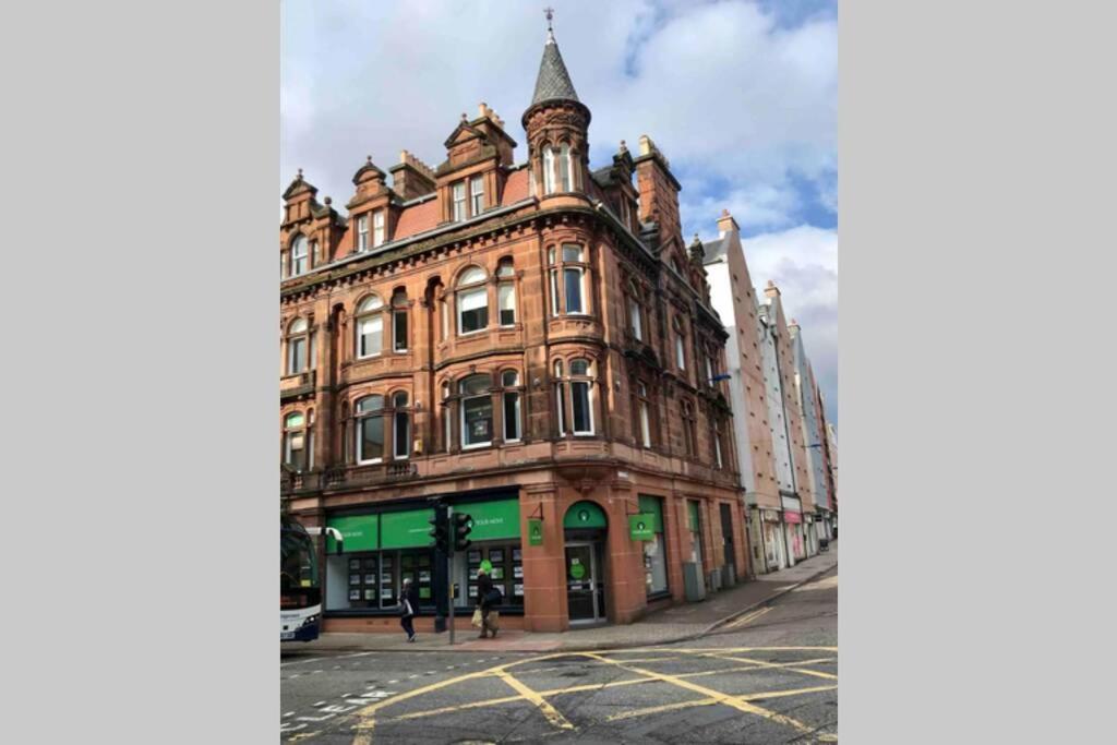 Spacious City Centre Apartment Full Of Character Inverness Dış mekan fotoğraf